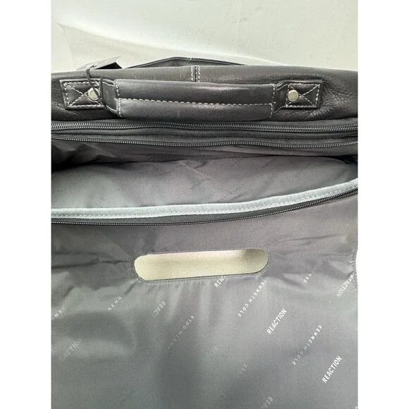 Kenneth Cole REACTION Business 16 Colombian Leather Laptop Messenger Bag